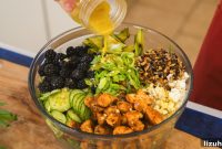 Blackberry, Walnut & Avocado Salad with Citrus Vinaigrette