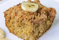Moist Banana Sour Cream Coffee Cake Recipe for Breakfast