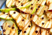 Apple Nachos Recipe: Crispy Sliced Apples with Toppings