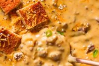 One-Pot Creamy Big Mac Cheeseburger Soup Recipe