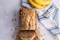 Moist Banana Bread with Crunchy Streusel Topping