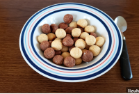 Low-Carb Keto Cereal Recipe with Crispy Almond Clusters