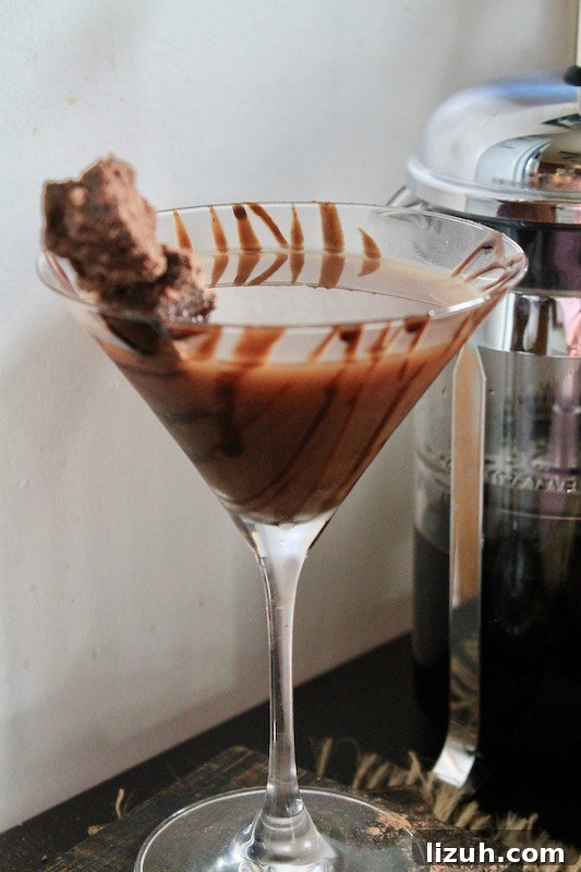 shaken coffee martini
