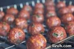 Cheesy Jalapeño-Stuffed Meatballs with Creamy Center 12 IMG_0351-250x167
