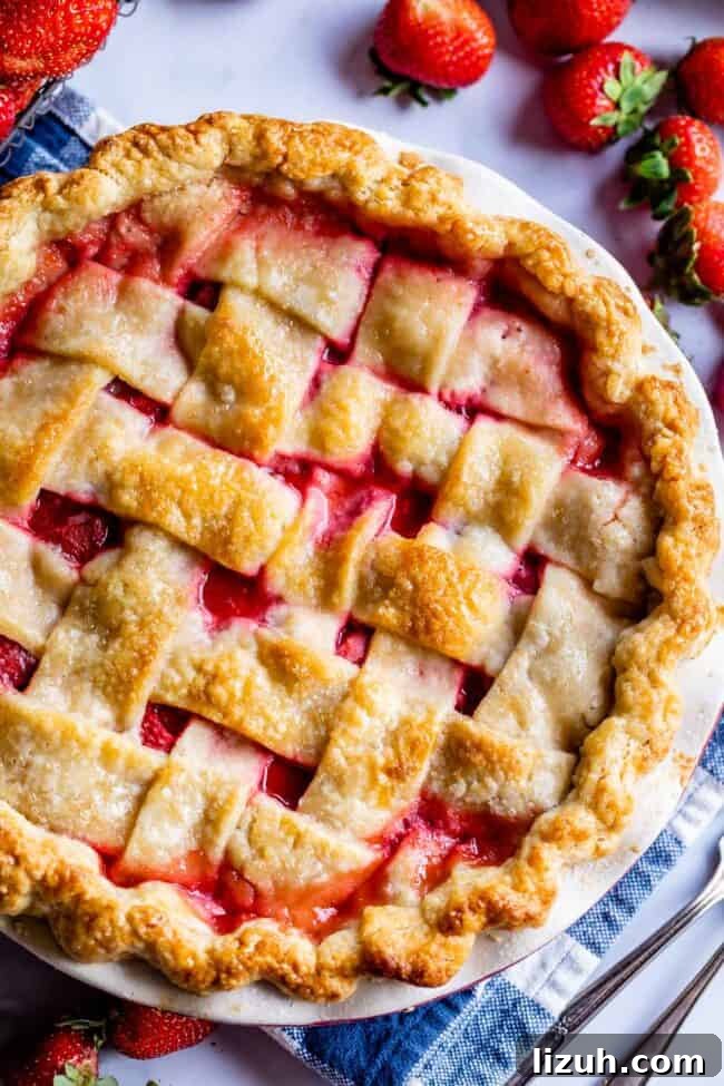baked lattice pie crust for strawberry pie