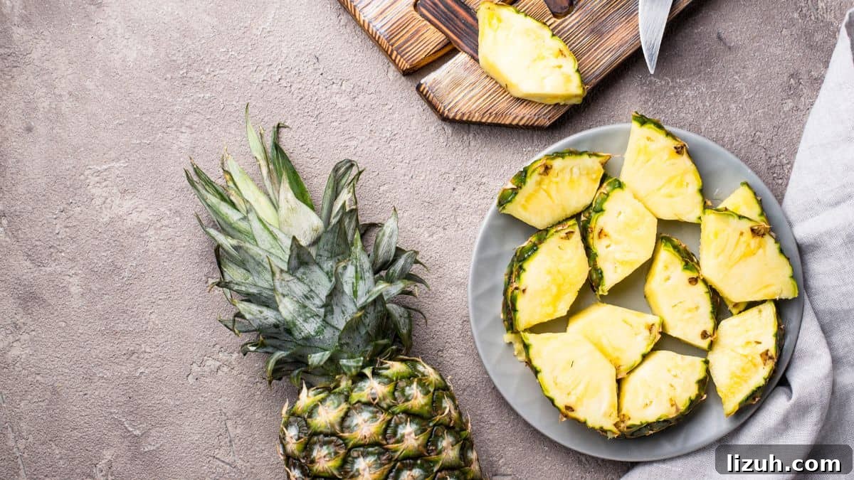 15 Foods That Feel Awkward to Eat in Front of Others 3 pineapple