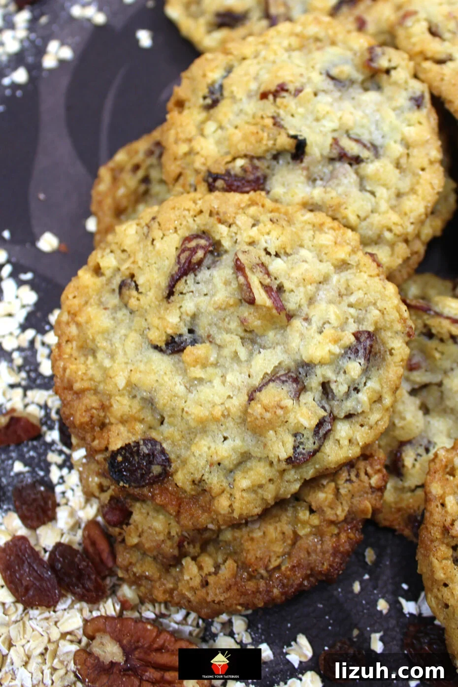 Pecan and Raisin Oatmeal Cookies. Soft and Chewy on the inside and crispy on the outside, these are the BEST EVER oatmeal cookies, loaded with pecan nuts and raisins. A simple classic cookie recipe