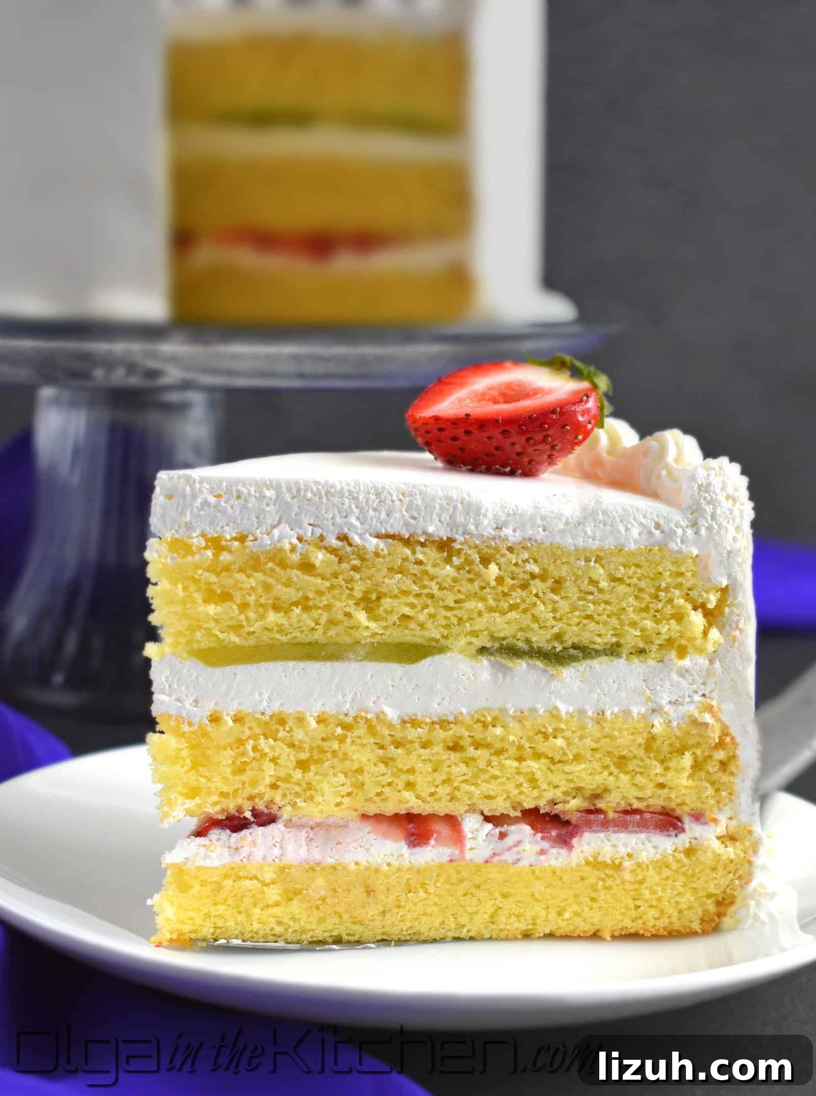 how to serve fruit cake