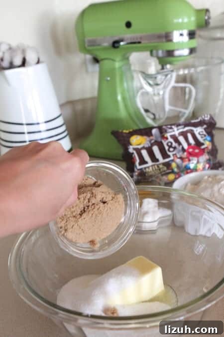 Creamy Peanut Butter Pie Recipe That Melts in Your Mouth 3 Peanut Butter Pie