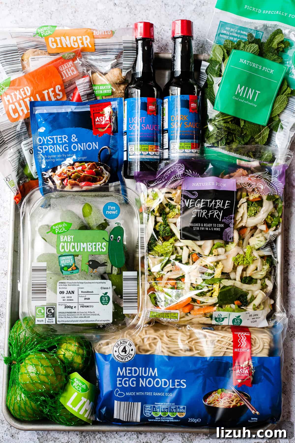 Aldi ingredients for vegetable stir fry noodles.
