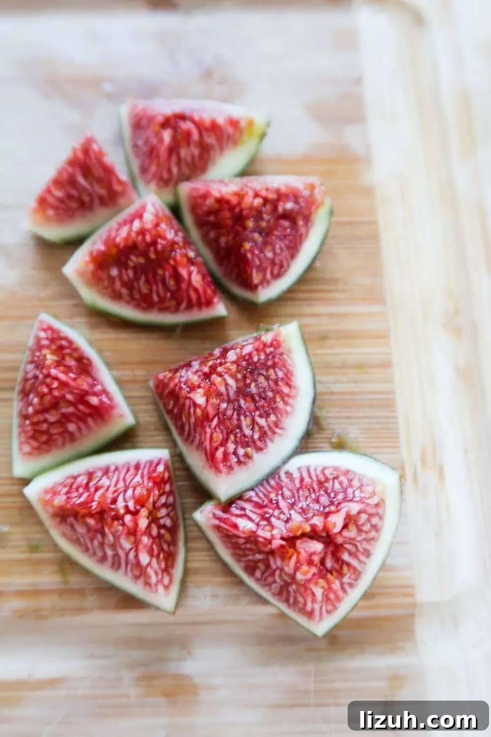cut the figs