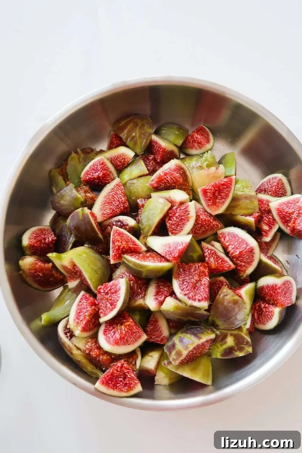 add figs to a pan