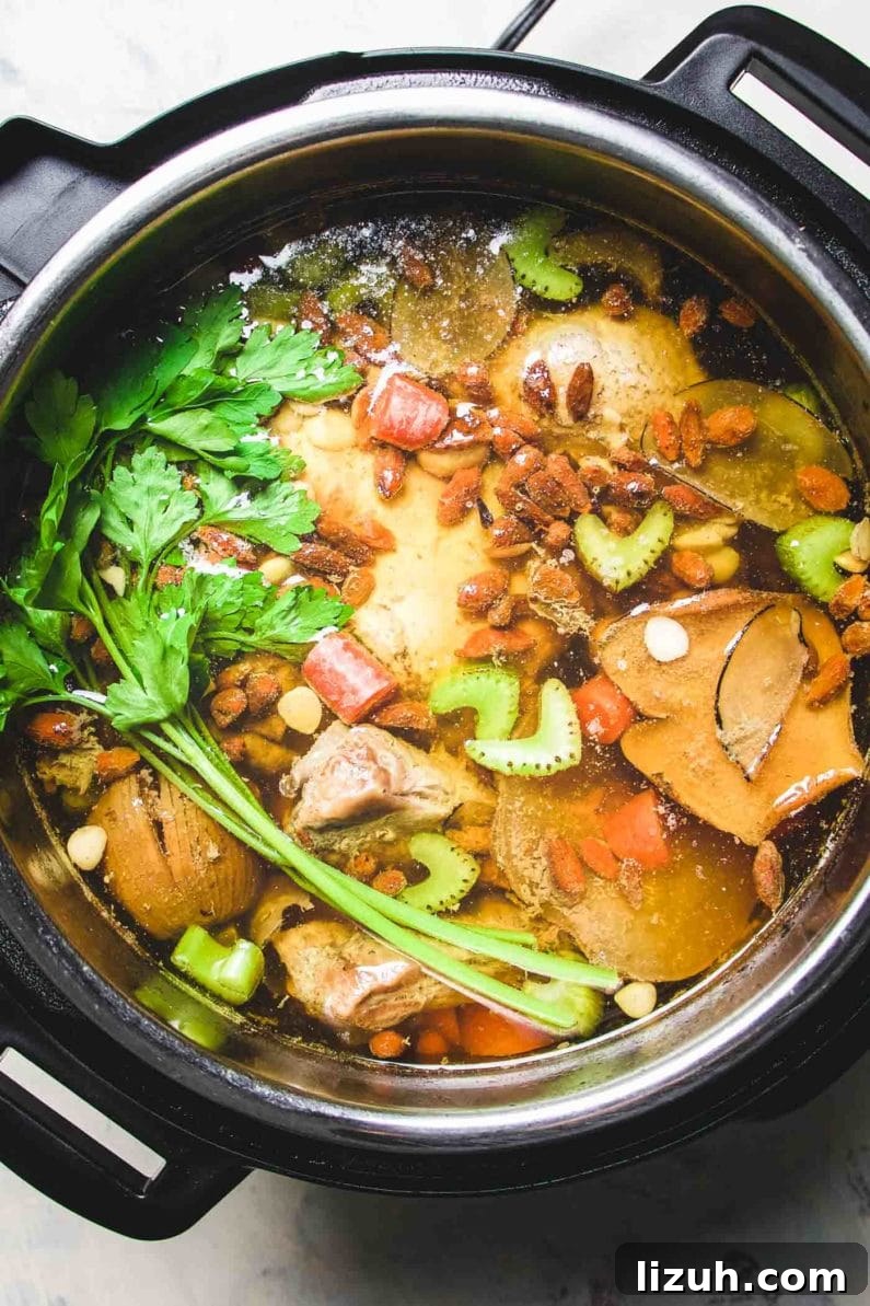 31 High-Protein Slow Cooker Recipes for Meal Prep and Weight Loss 26 chinese chicken soup