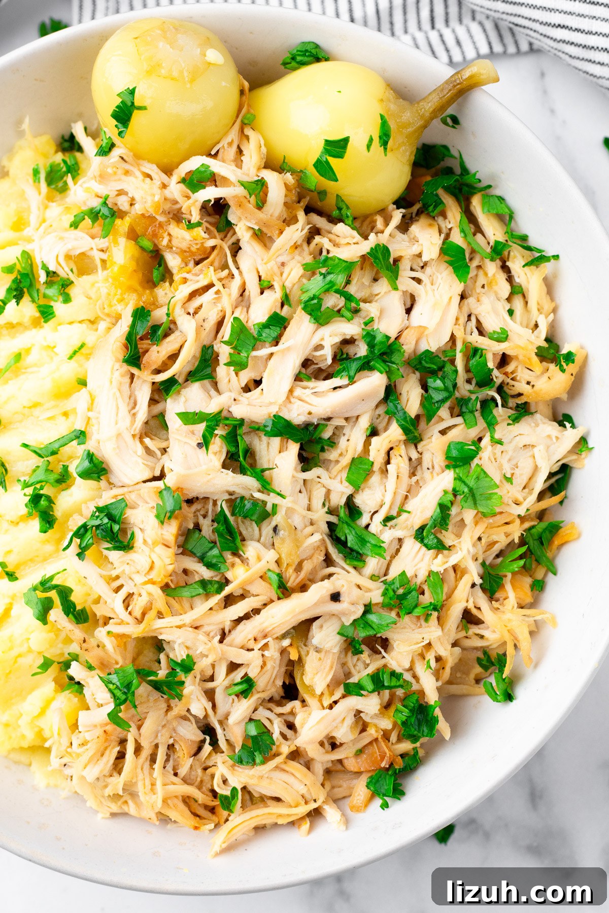 31 High-Protein Slow Cooker Recipes for Meal Prep and Weight Loss 6 mississipi chicken
